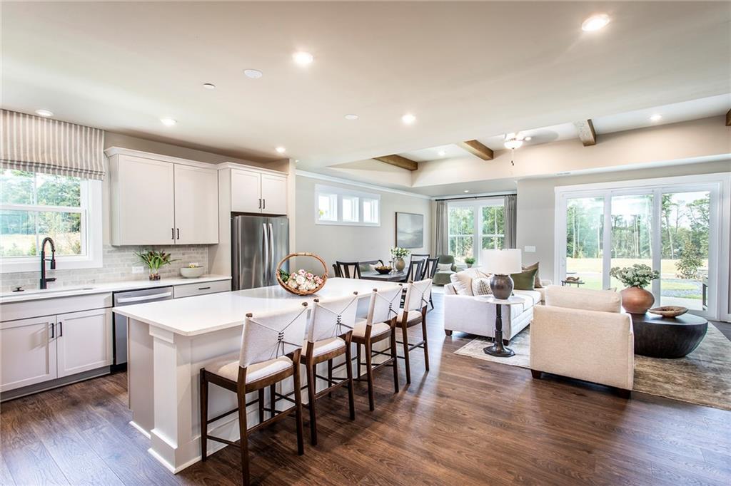 121 Willowfern Lane