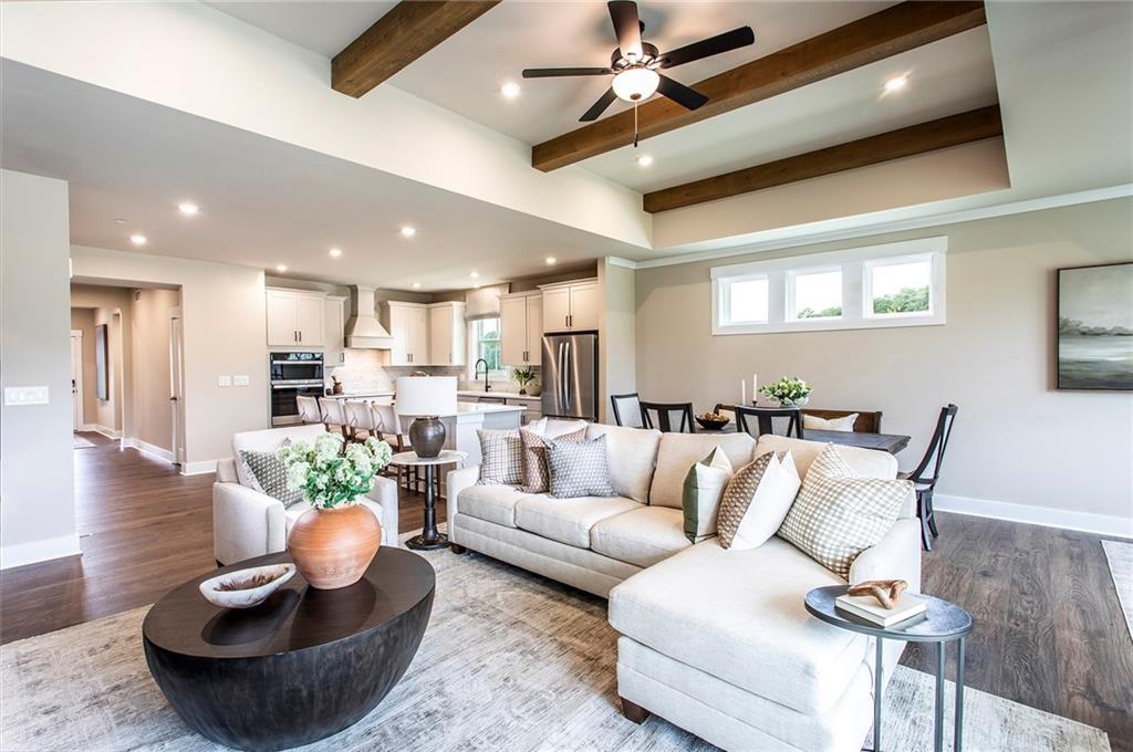 121 Willowfern Lane