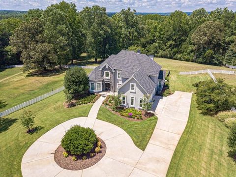 A home in Whitesburg