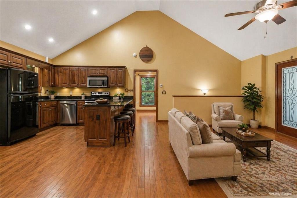 165 Pelican Drive