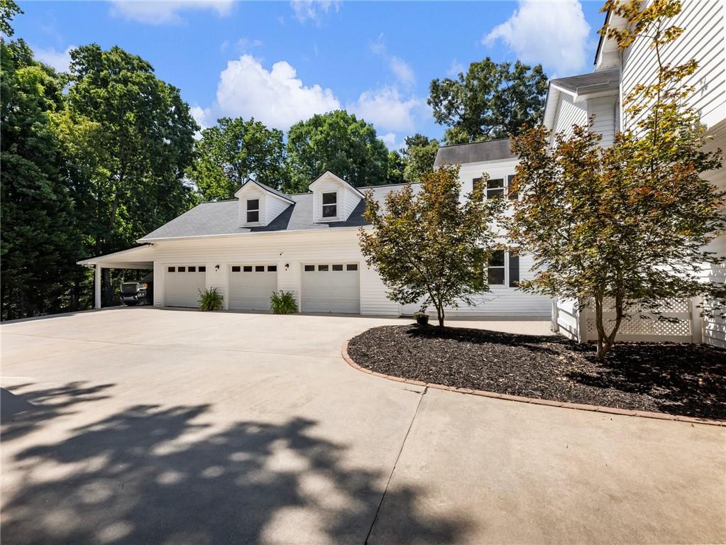 3965 Hamilton View Way