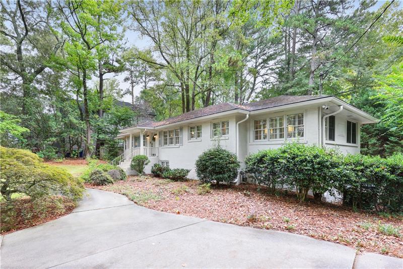 850 Moores Mill Road, Atlanta, Georgia image 2
