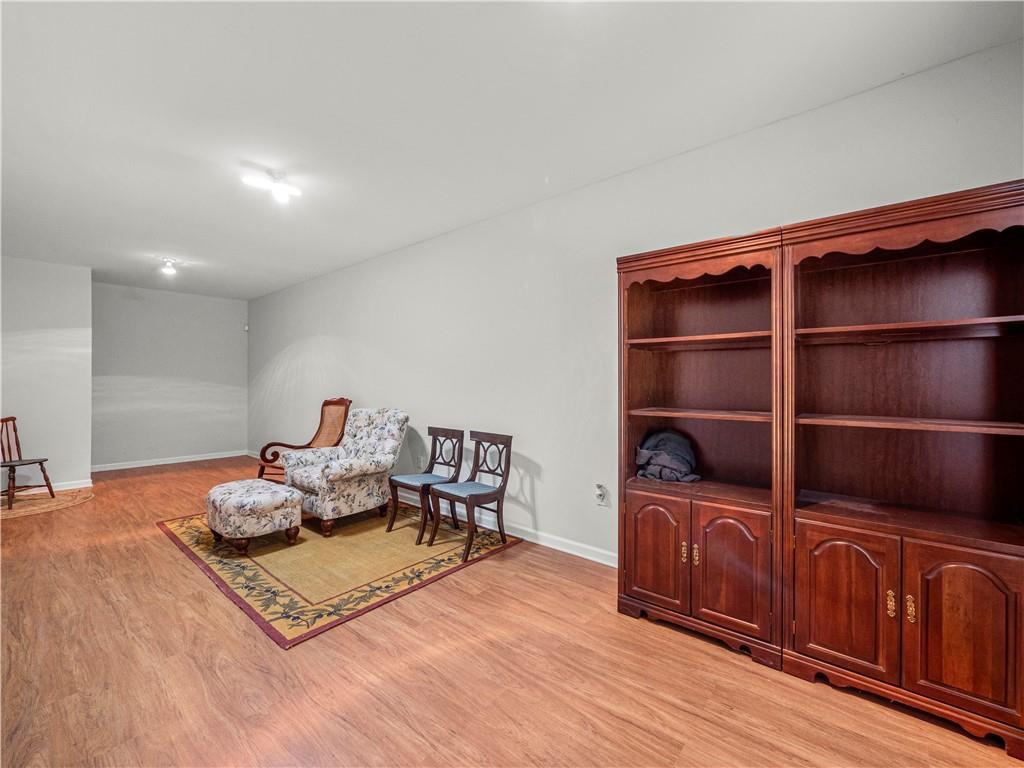 2402 Jasmine Glen Drive, Buford, Georgia image 32