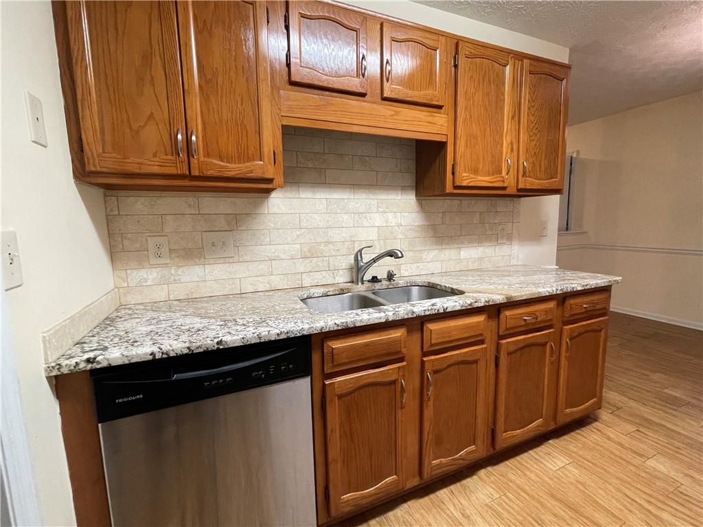 1038 Westfield Trace, Smyrna, Georgia image 7