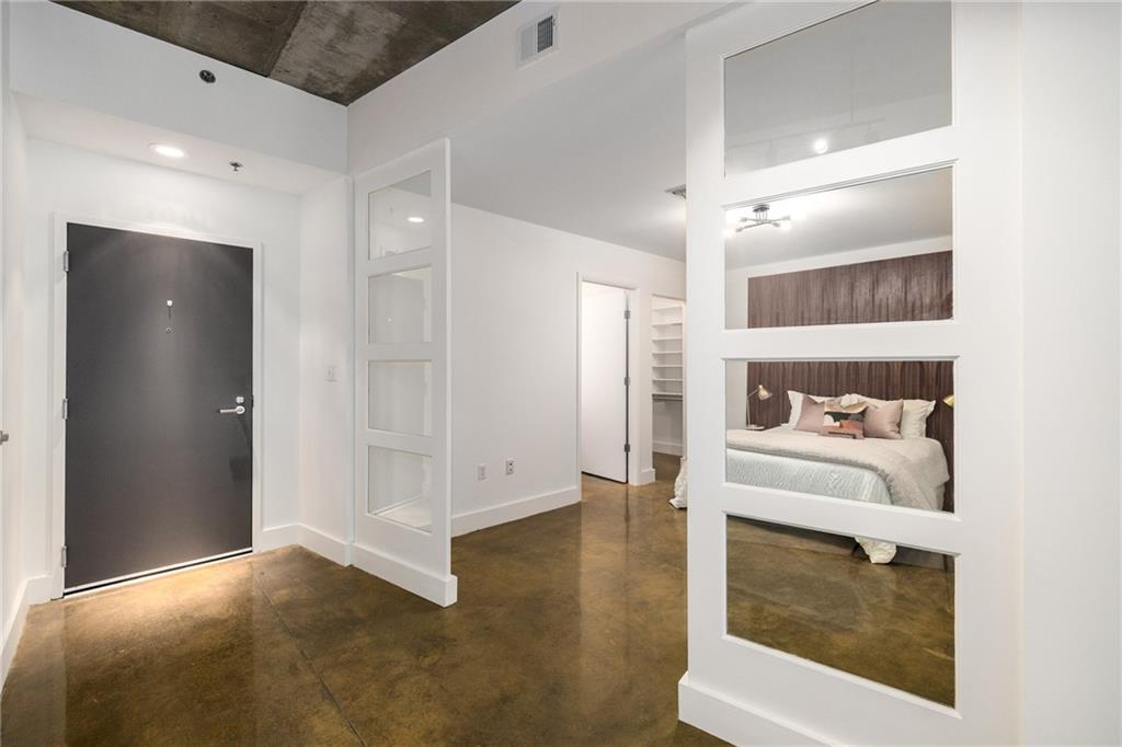 845 Spring Street NW 221