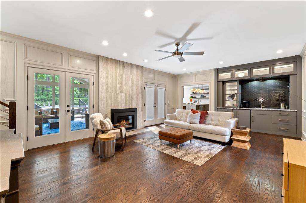 9950 Farmbrook Lane, Johns Creek, Georgia image 27