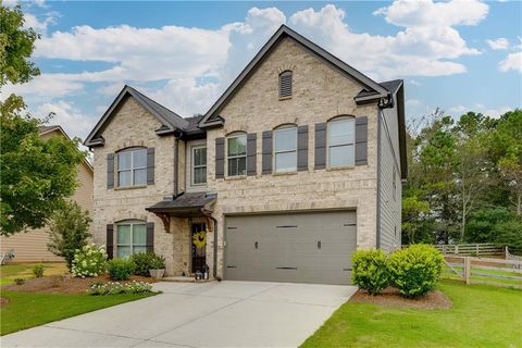 4275 Hunters Walk Way Cumming GA 30028