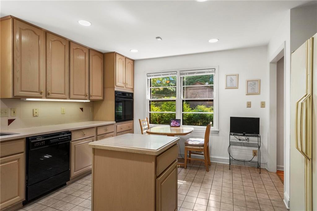 4872 Northland Drive, Atlanta, Georgia image 10
