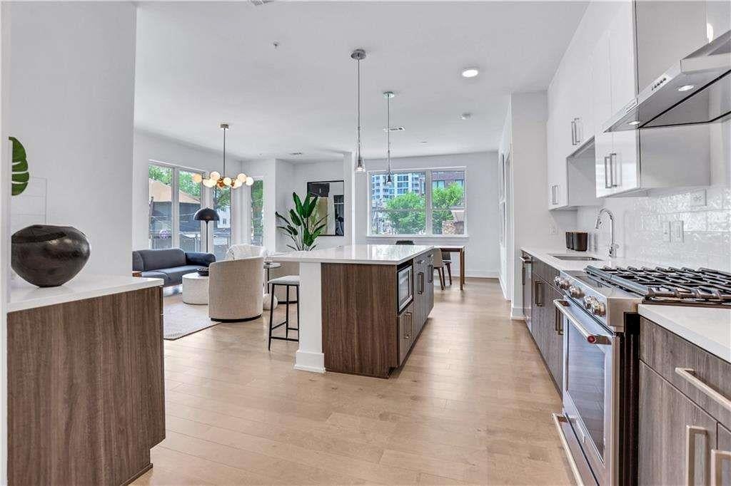 775 Juniper Street NE 101
