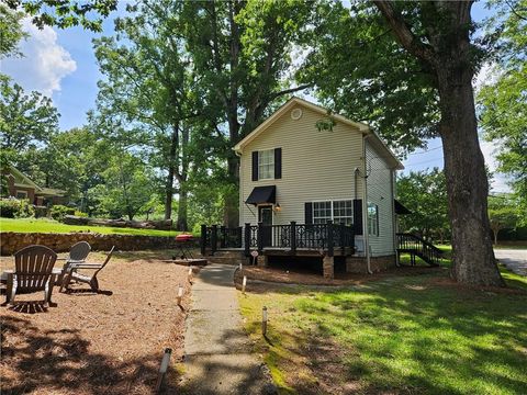 Homes For Sale - 1326 Park Hill Drive<br/> Hall County, Gainesville, GA 30501