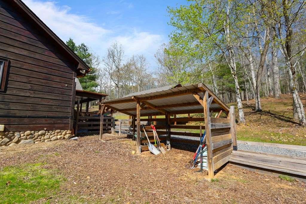 151 Hickory Hills Trail, Mineral Bluff, Georgia image 11