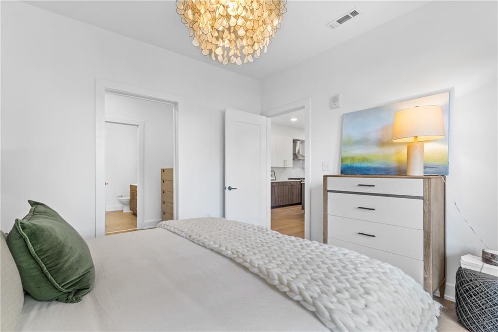 775 Juniper Street NE 309