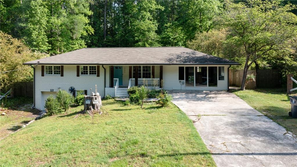 3627 Groovers Lake Road, Lithia Springs, Georgia image 1