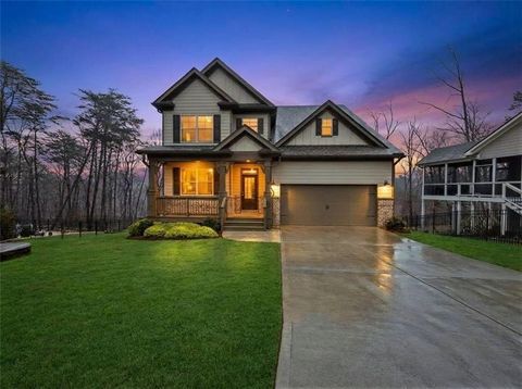 Homes For Sale - 3024 Winding Ridge<br/> Waleska, GA 30183