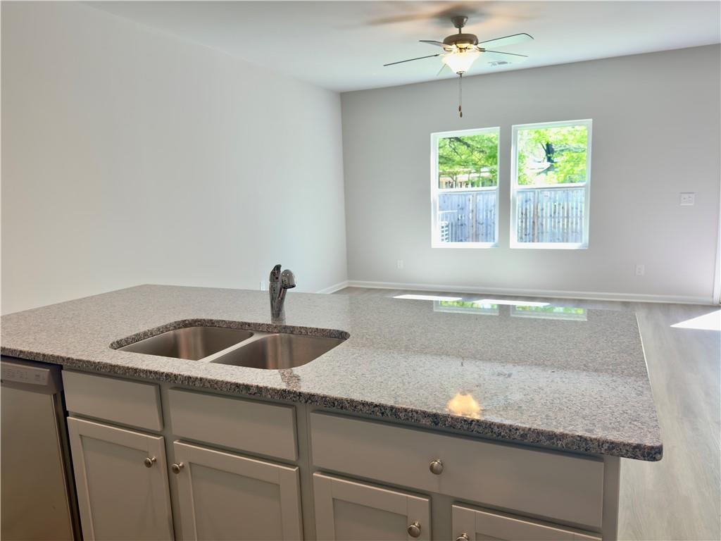 146 Village Green Drive, Adairsville, Georgia image 6