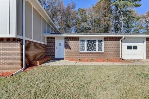 A home in Lilburn