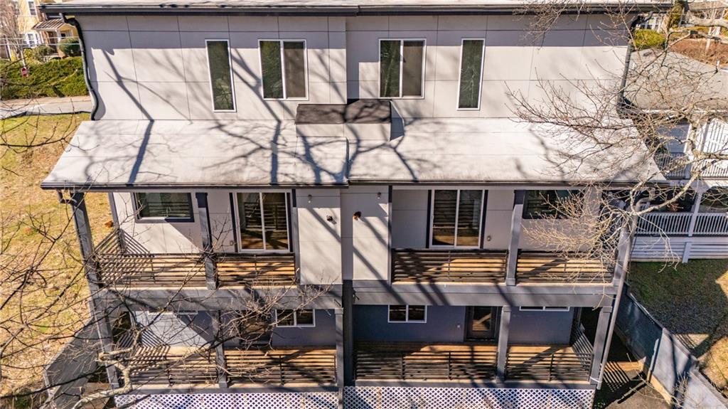 145 Hutchinson Street NE