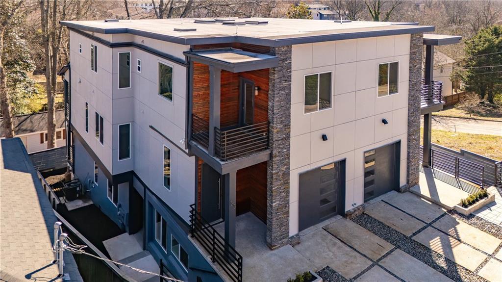 145 Hutchinson Street NE
