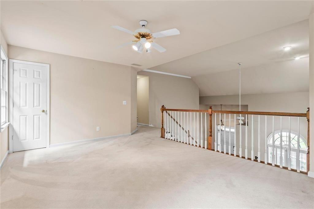 1605 Spinnaker Drive