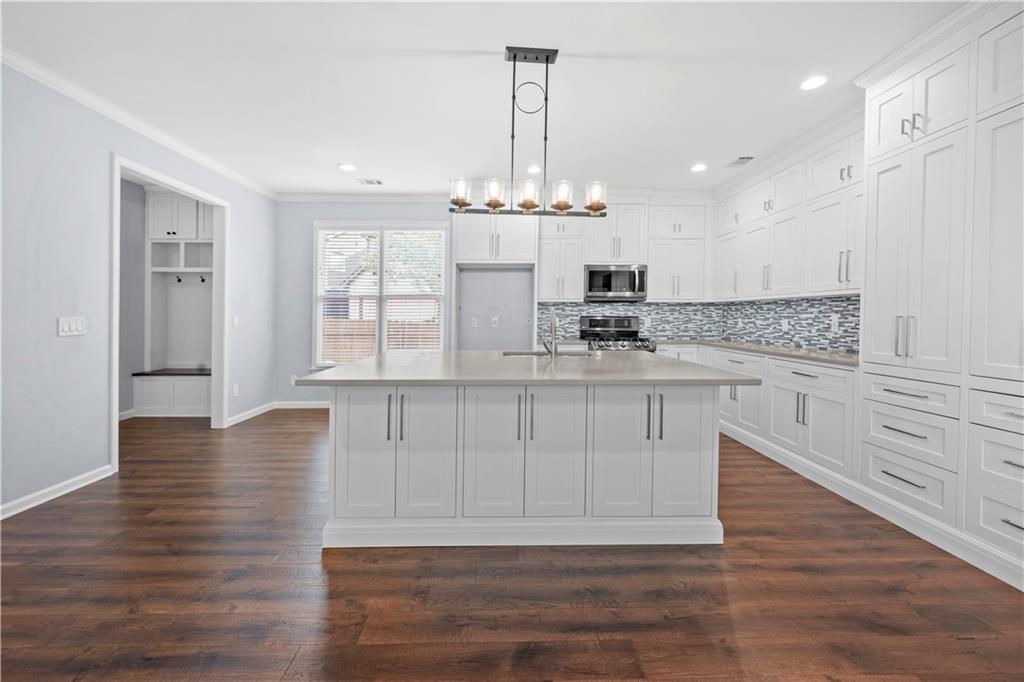 3826 Baxley Village Trail, Suwanee, Georgia image 10