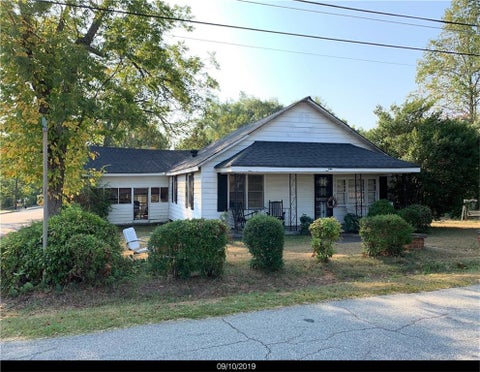 Homes For Sale - 272 N Dogwood Avenue<br/> Social Circle, GA 30025