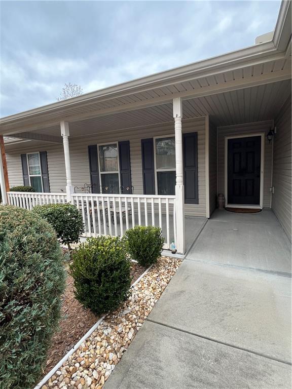 2029 Jessica Drive, Winder, Georgia image 7