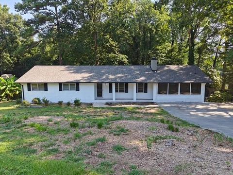 1296 Scenic Way SW Lilburn GA 30047