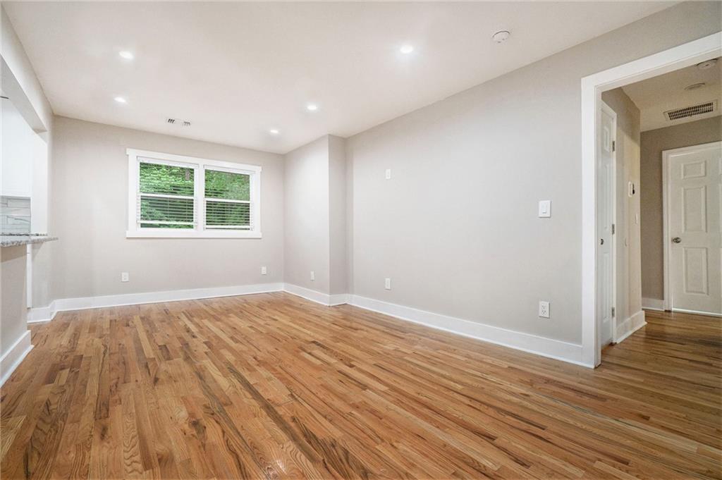 446 Waterford Road, Atlanta, Georgia image 6