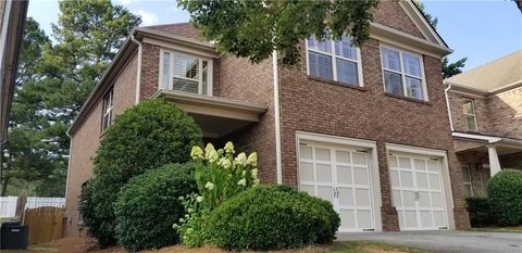 A home in Dacula