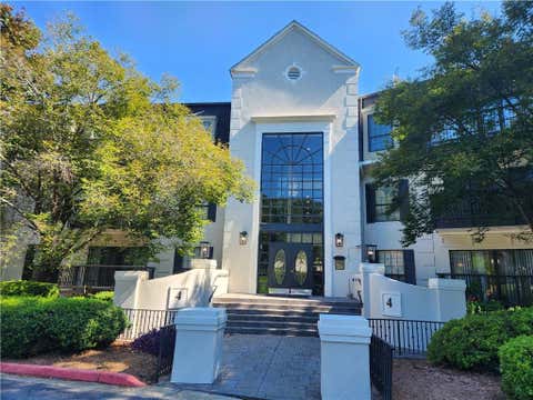 Condo For Rent - 3107 Pine Heights Drive<br/> Atlanta, GA 30324