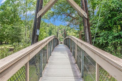 A home in Ellijay