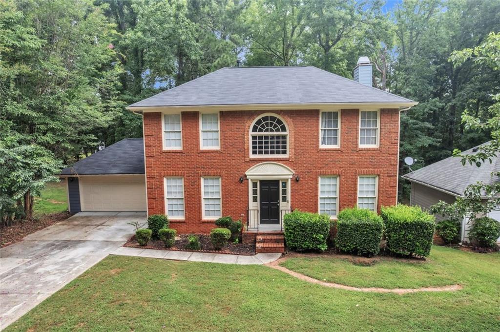 Get ready to fall in love with this beautifully maintained 3-bedroom home with a full basement, nestled in a vibrant, amenity-rich community! Enjoy peace of mind with a 4-year-old roof and a 2-year-old HVAC system, offering comfort and reliability from day one.
Located just minutes from Stone Mountain, this home puts you close to everything shopping, restaurants, and major highways are right at your fingertips!
The motivated seller is including a 1-year full home warranty, making this an unbeatable opportunity!
Community perks? You got it! Lake access, sailing, fishing, swimming, tennis, a boat ramp and dock, clubhouse, basketball, volleyball, and playgrounds it’s like a vacation in your own backyard!
Schedule your showing!
