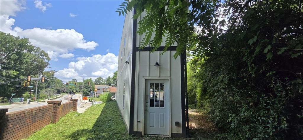 125 Laurel Avenue SW