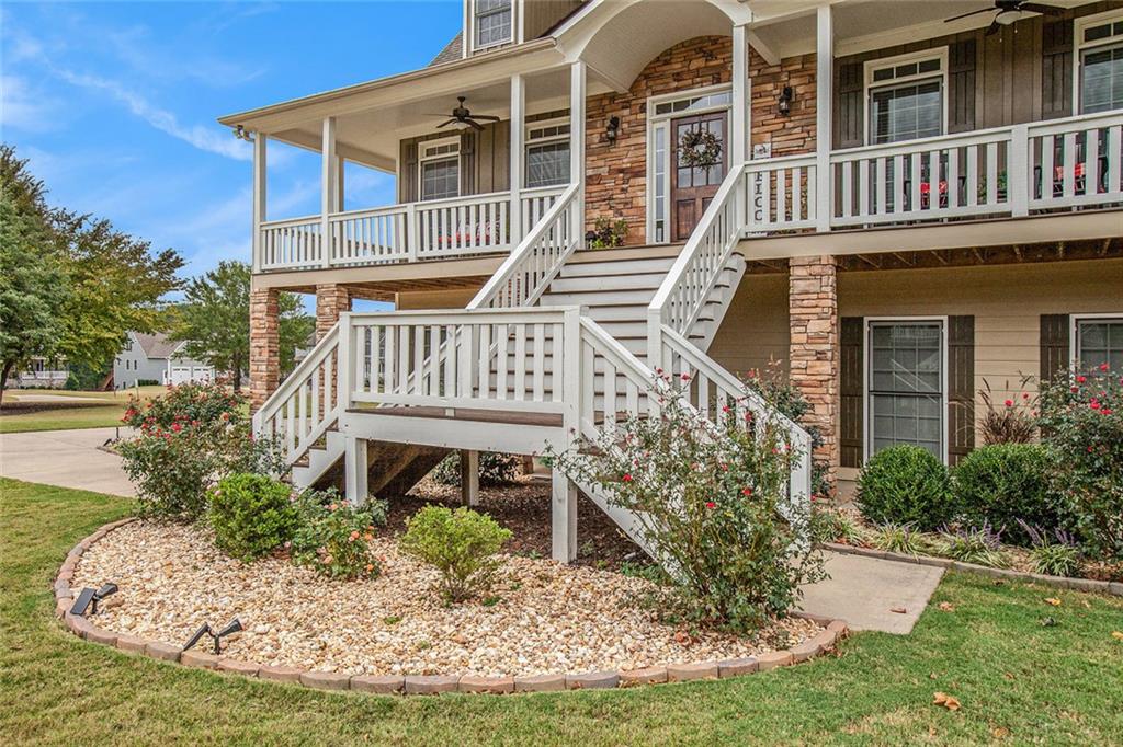 92 River Walk Parkway