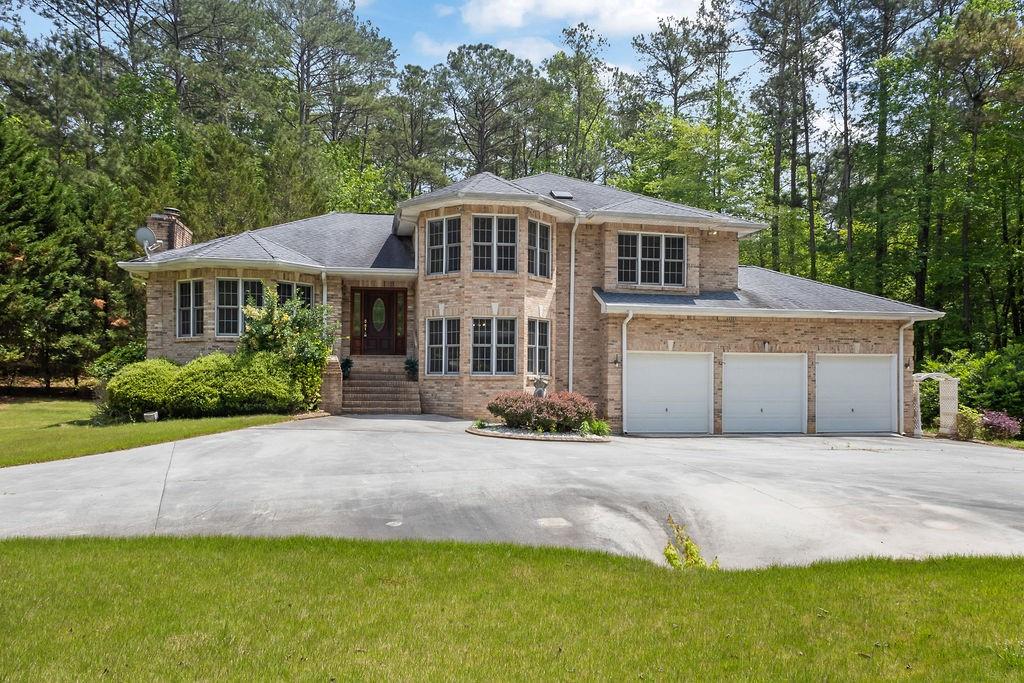 5302 Greenway Drive, Villa Rica, Georgia image 1