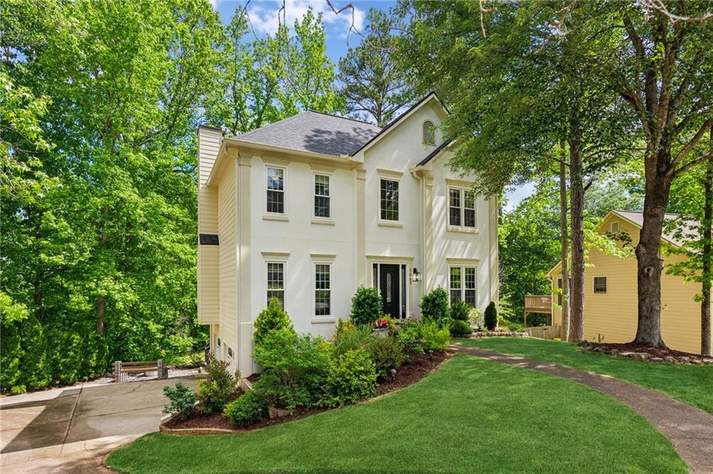 1667 Willow Way, Woodstock, Georgia image 2