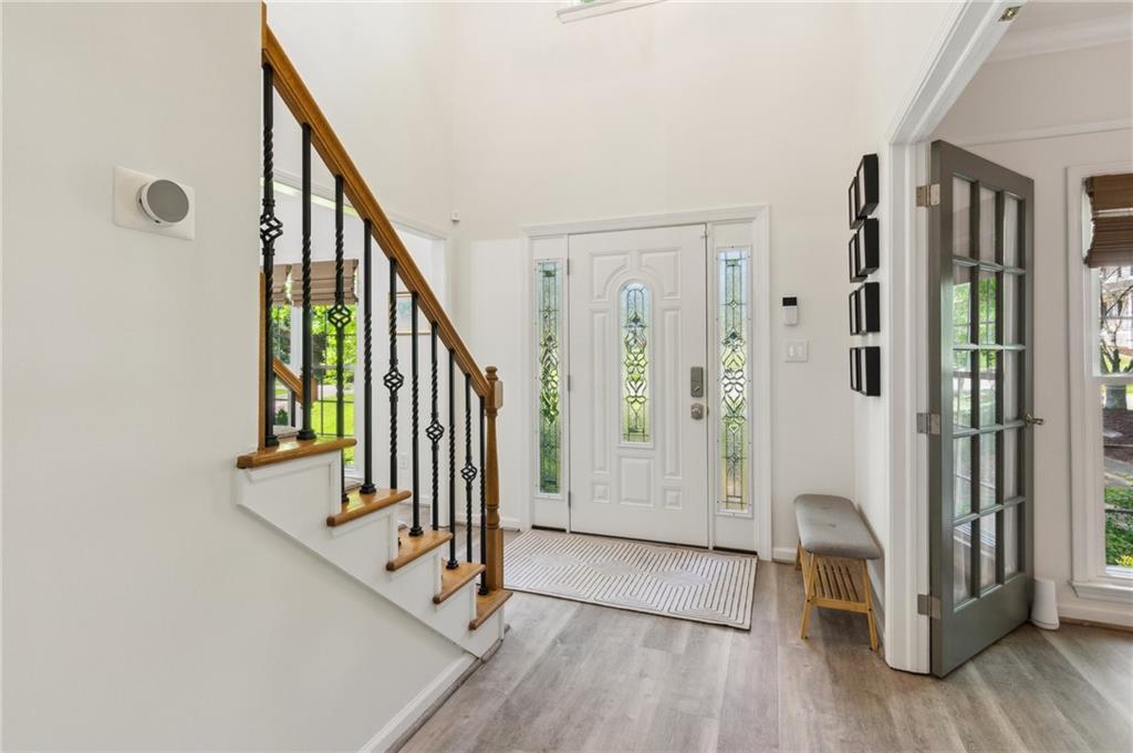1667 Willow Way, Woodstock, Georgia image 7