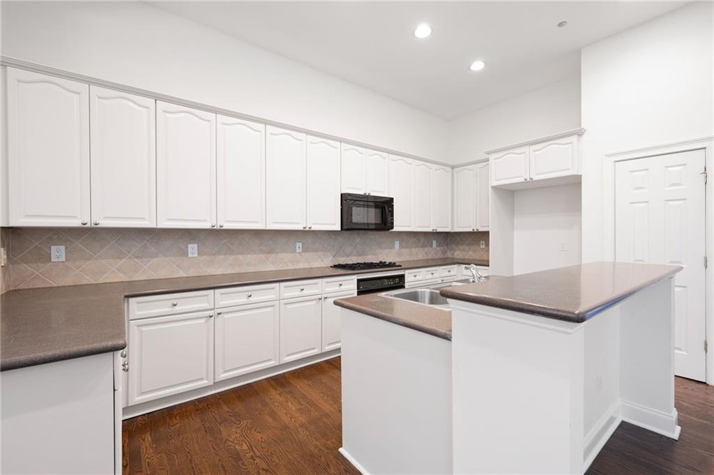 1423 Montclair Court #12, Smyrna, Georgia image 16