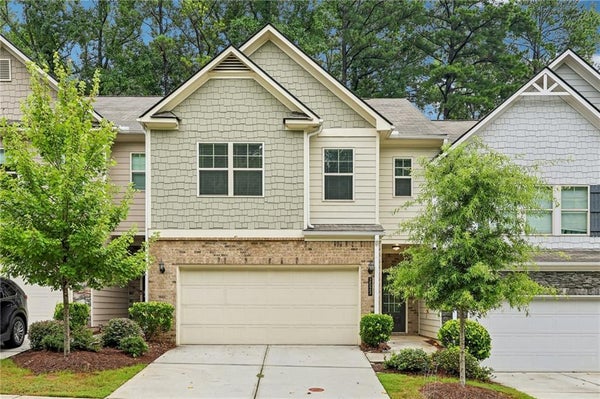 2523 SHETLEY CREEK DR, NORCROSS, GA 30071 - Image 741dde2a57df06f827b68b683590da43/1024336836