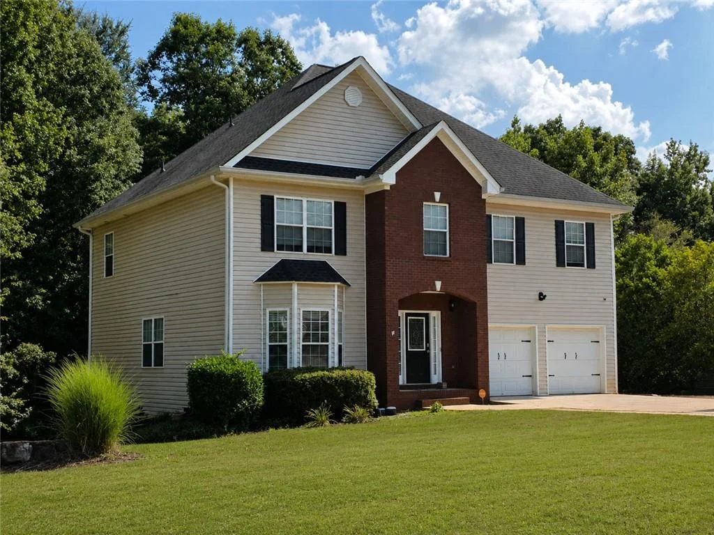 150 Adrians Lane