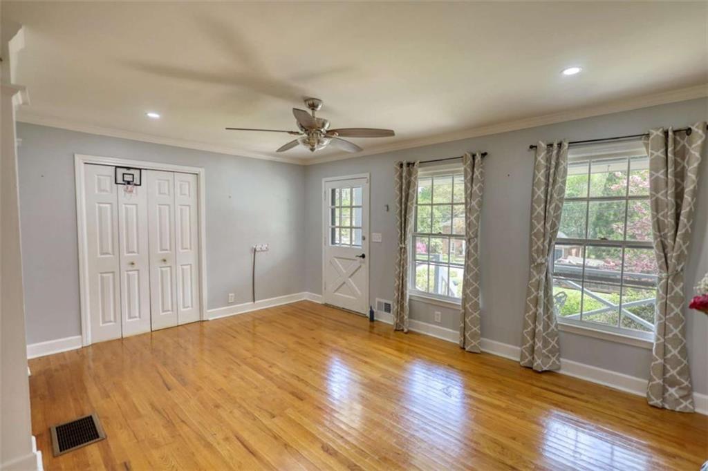 493 James Street Sw, Lilburn, Georgia image 6