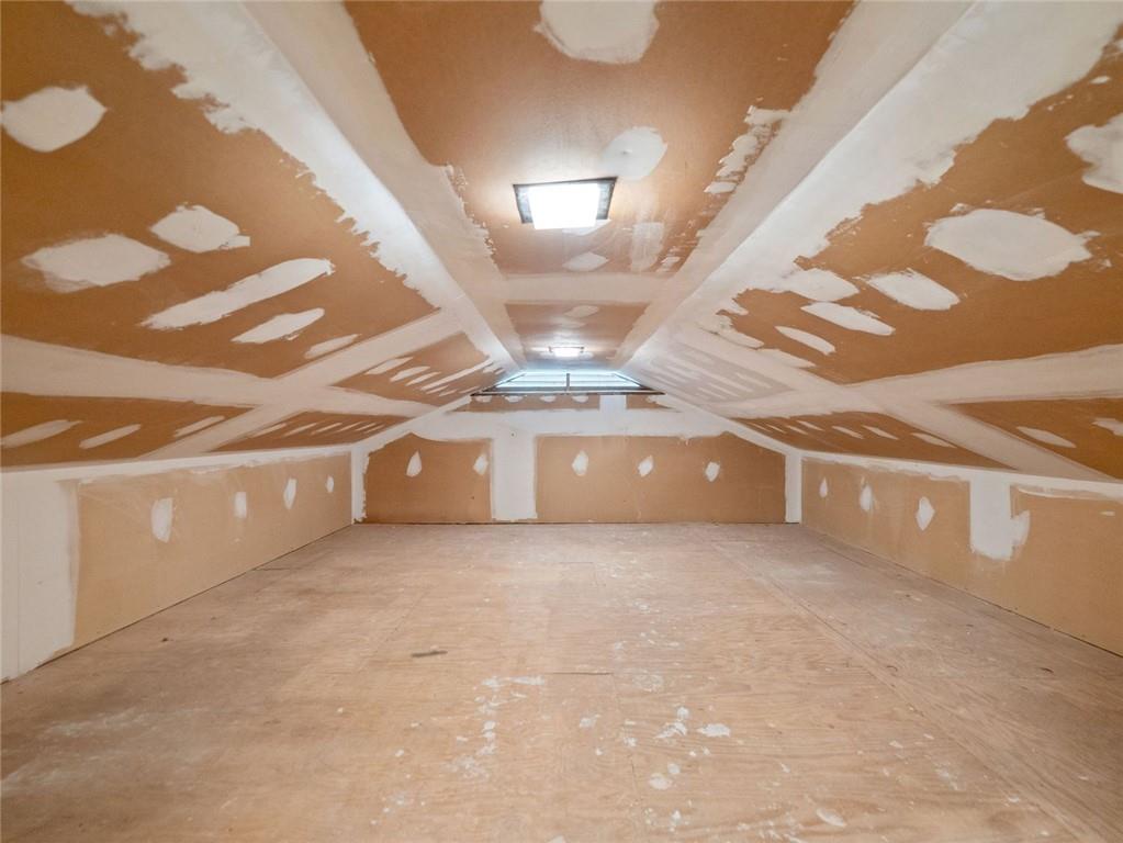 RIVERMONT - Residential