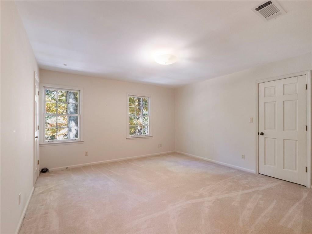 RIVERMONT - Residential