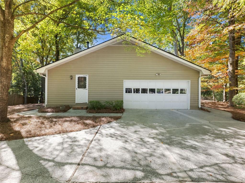 RIVERMONT - Residential