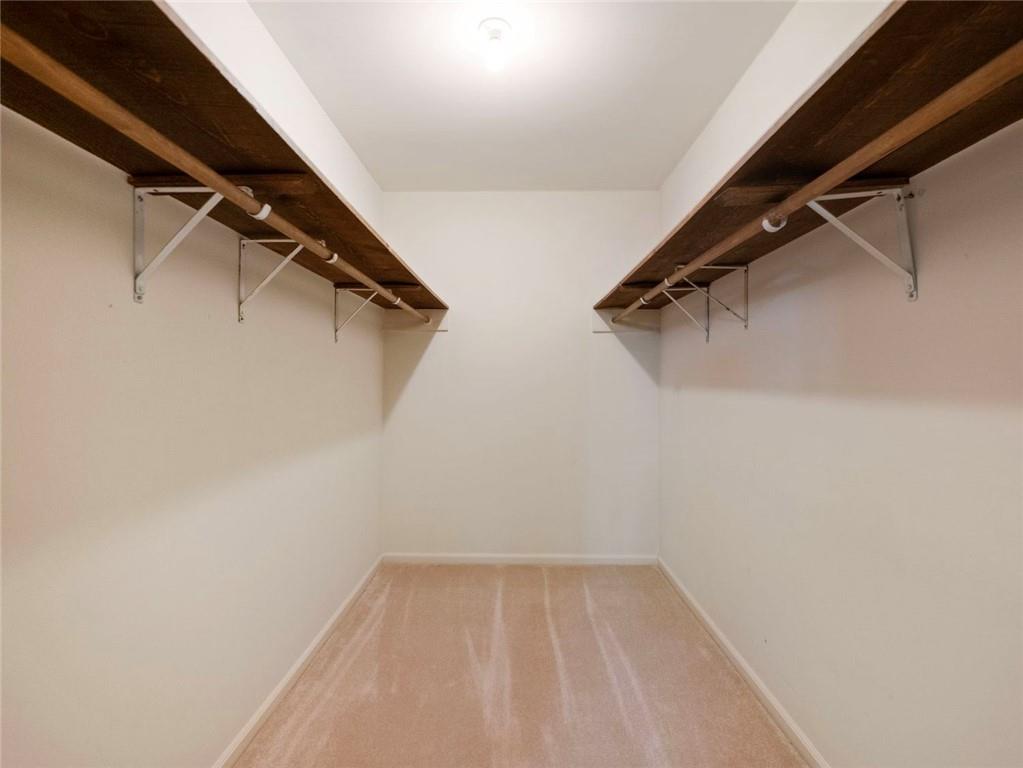 RIVERMONT - Residential