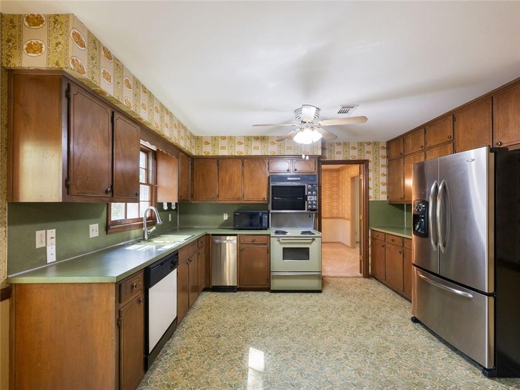 RIVERMONT - Residential