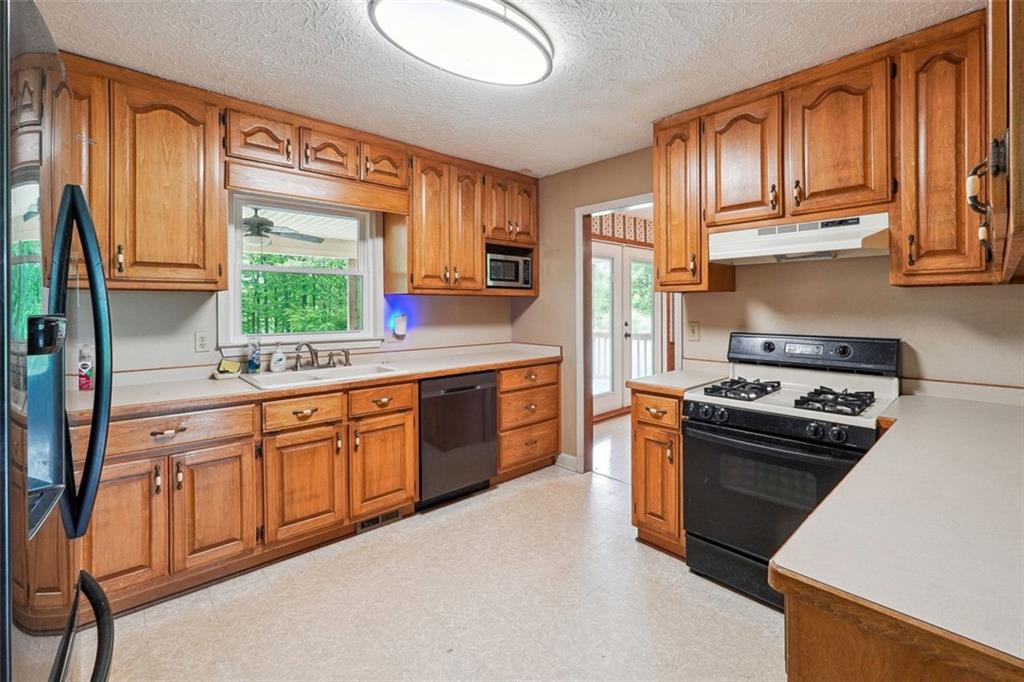 6545 Westbrook Road, Gainesville, Georgia image 8
