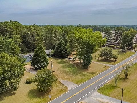 A home in Dacula