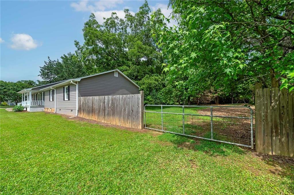 1810 King Mill Road, Mcdonough, Georgia image 3