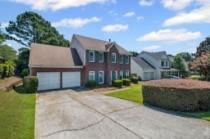 10905 Pinewalk Forest Circle